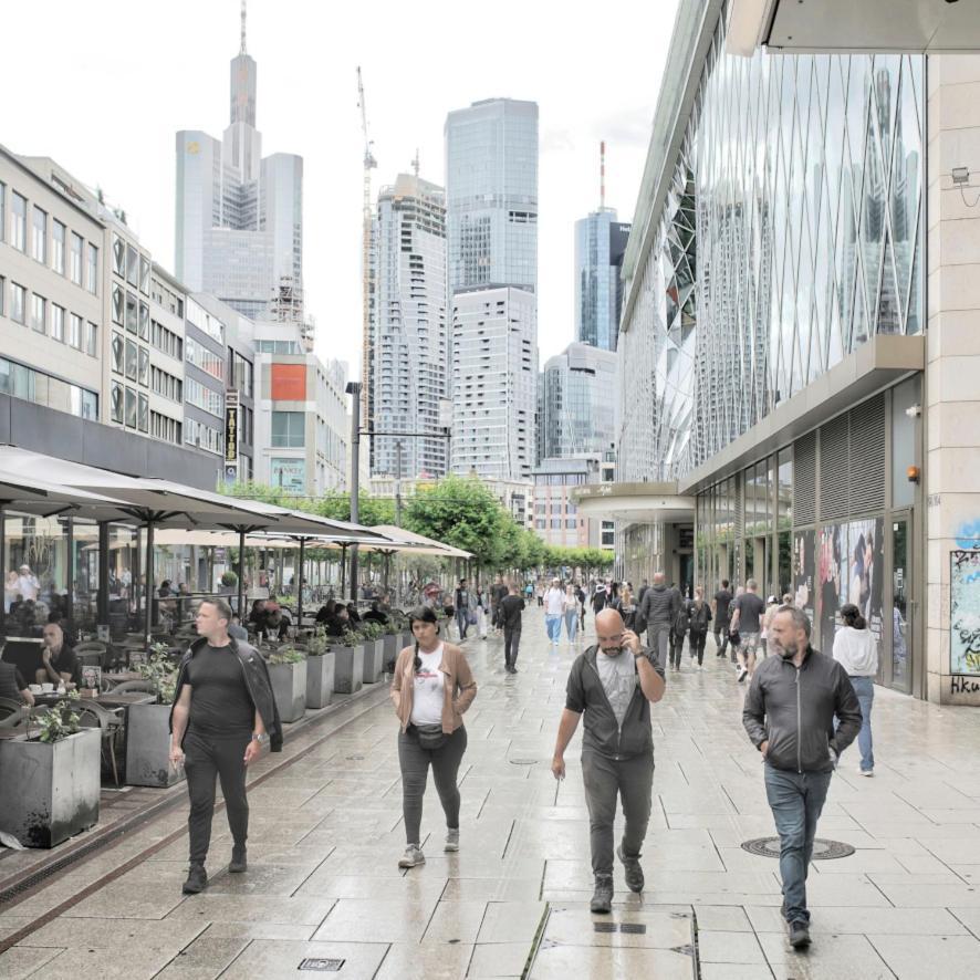 Schoenes Helles Zimmer Direkt In Frankfurt City Nr 301 Otel Frankfurt am Main Dış mekan fotoğraf